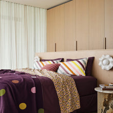 Polka Large Knit Throw