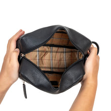 Wildera Leather Orion Toiletry Bag - Black