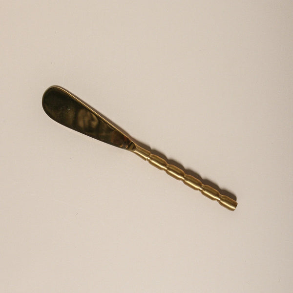 Form Spread Knife
