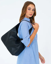 Arcadio Tote Black
