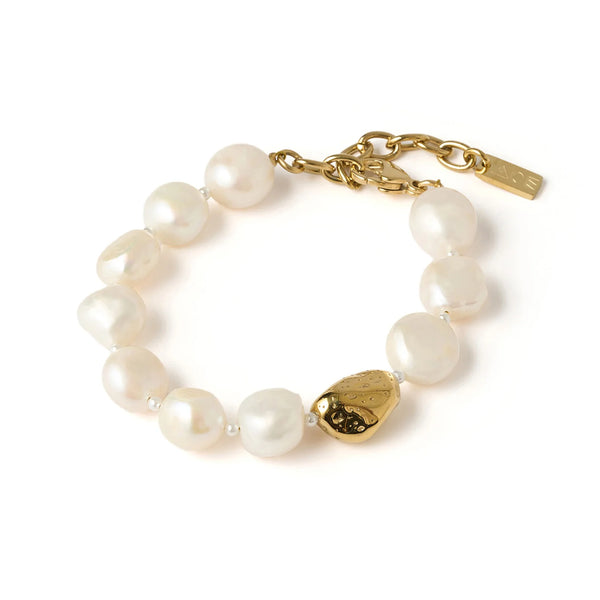 Harriette Pearl Bracelet