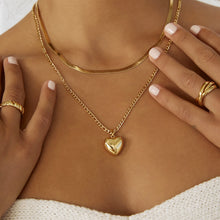Rose Heart Gold Necklace