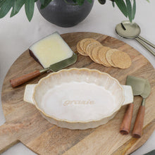 Toscana 'Grazie' Baking Dish - Sandstone