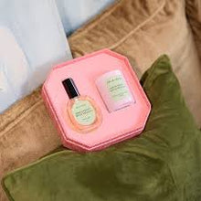 Green Pear & Spice Medley - Candle & Room Spray Duo Set