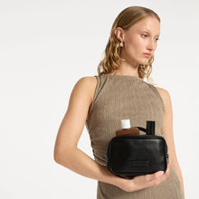 Sail On Toiletry Bag (Various Colours)