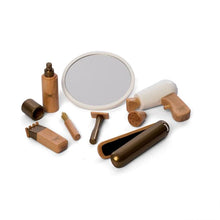 Wooden Hairdressing Kit