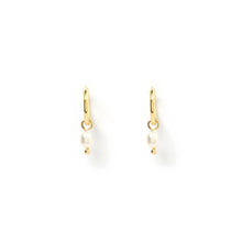 Cordelia Pearl Gold Earrings
